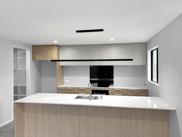 872B Goulds Road 11103_1