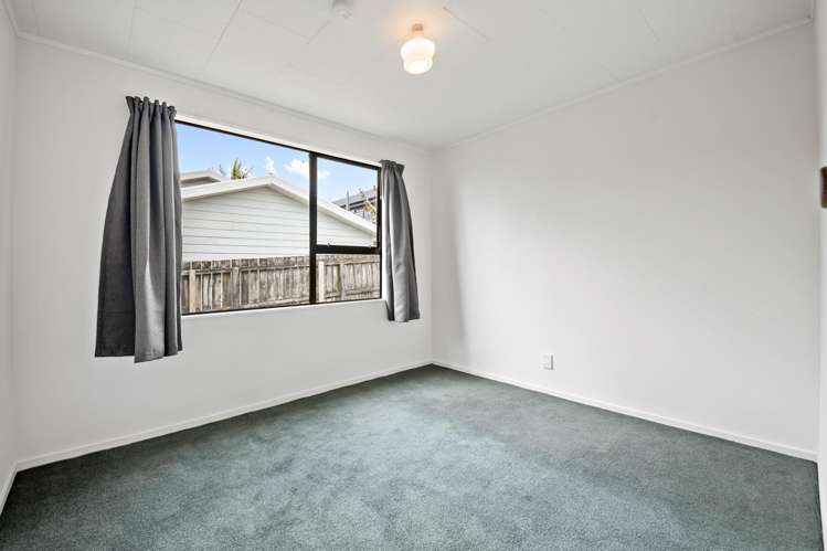 2/57 Kiwi Esplanade Mangere Bridge_7