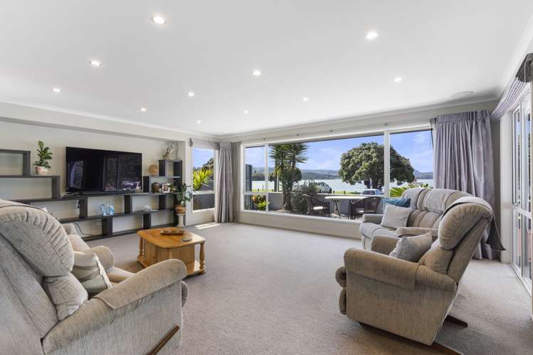 603 Beach Road Whangamata_17