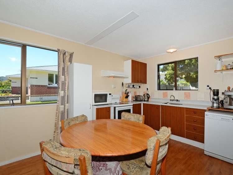 652 Main Road North Te Marua_5