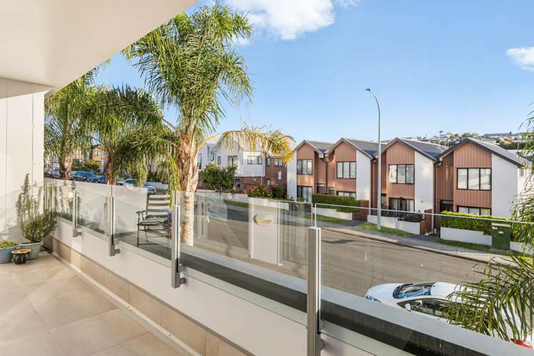 109/17 Link Crescent Stanmore Bay_14