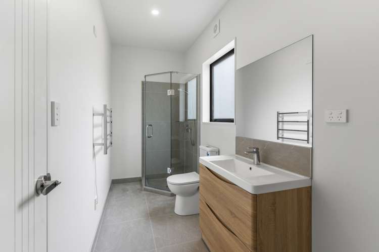 26C Universal Drive Henderson_12