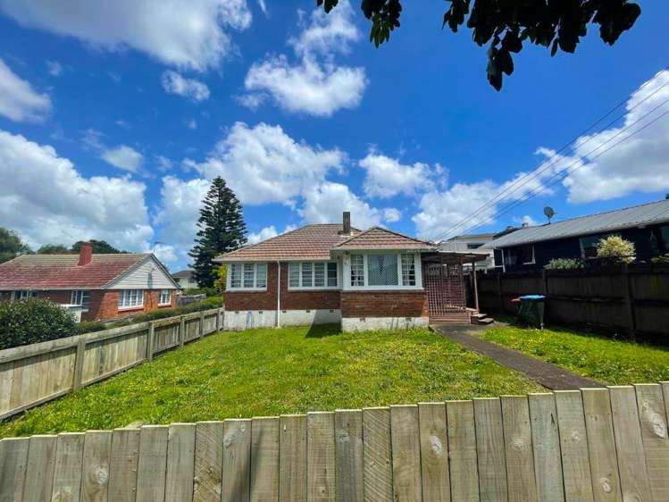 1/3 Hallam Street Mount Albert_16