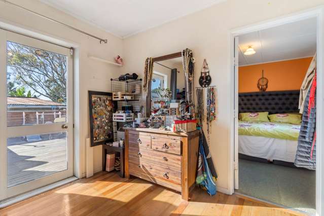 74 Blake Road Mangere East_2