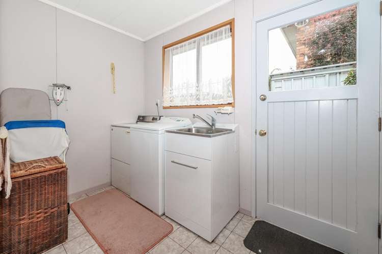 98a Church Street Mosgiel_17