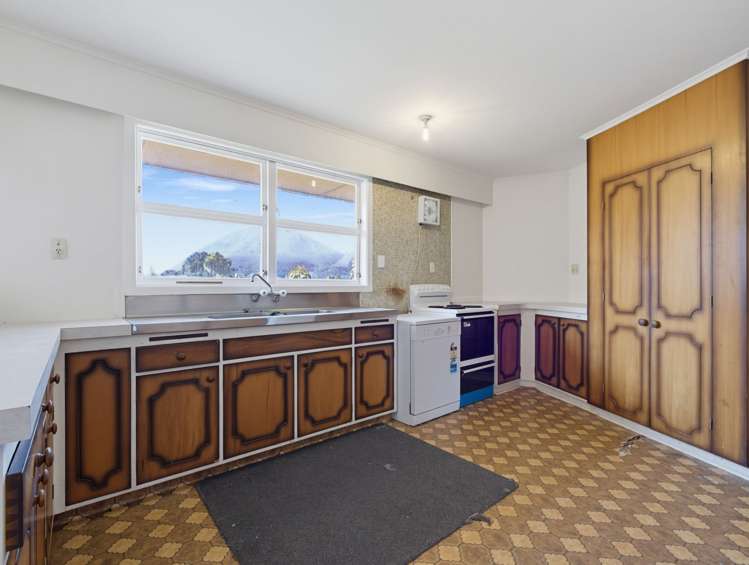 5 Hinemotu Avenue Kawerau_17