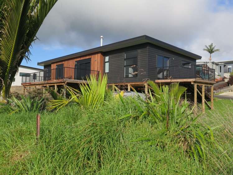 1 Mahana Place Raglan_2