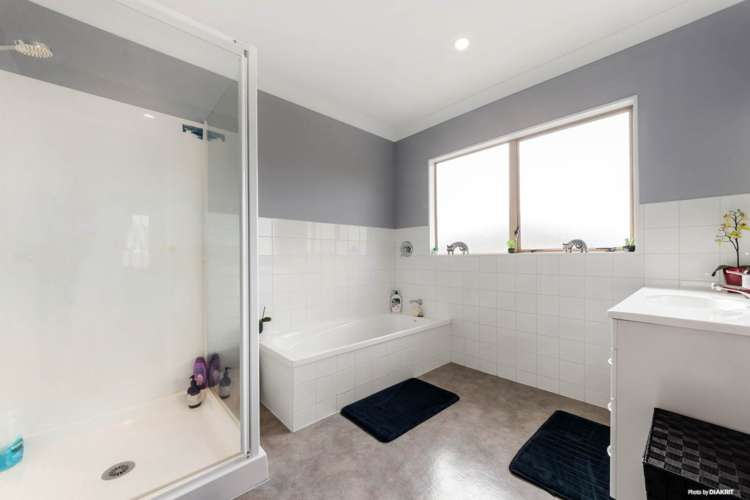 32 Broadfield Street Massey_14