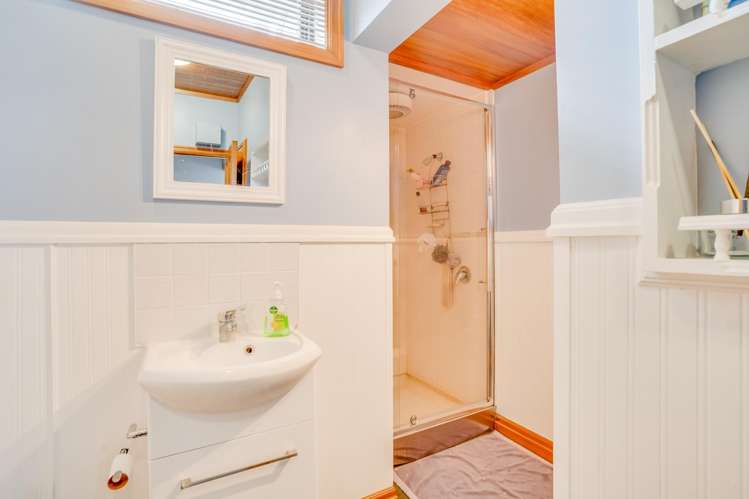 34 Te Atatu Road Te Atatu South_9