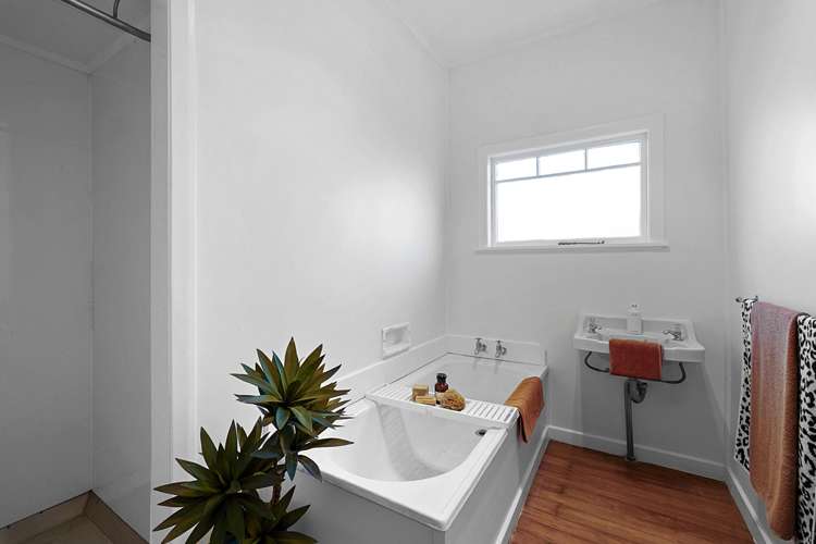 9D Paynters Avenue Strandon_12