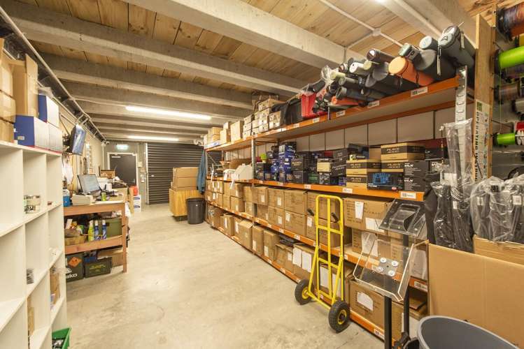 179 Main Highway Otaki_11