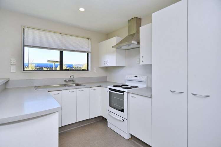 2/34 Tilford Street Woolston_19