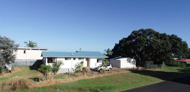 4 Kakapo Street Ahipara_2
