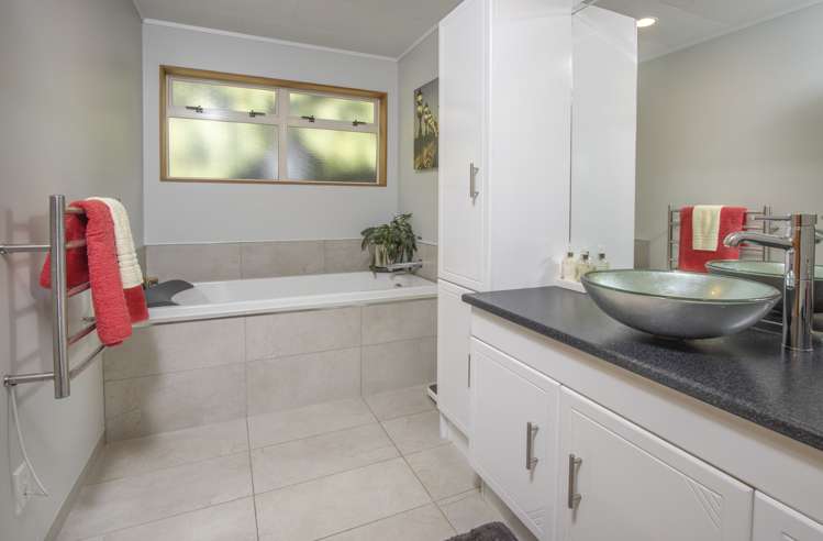 2 View Mount Stoke_11