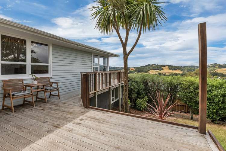 14 Mcinnes Avenue Te Kamo_19