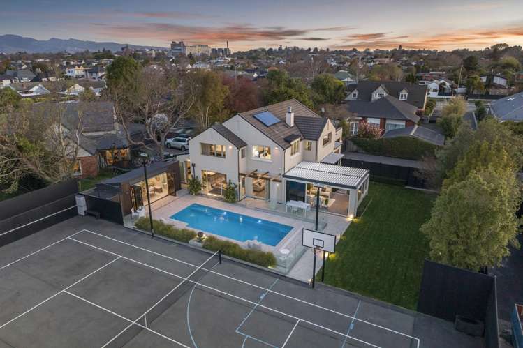 90 Memorial Avenue Fendalton_0