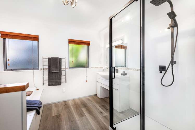 21 McEwen Crescent Riverstone Terraces_19