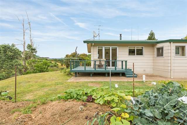 31 Pahoia Beach Road Whakamarama_4