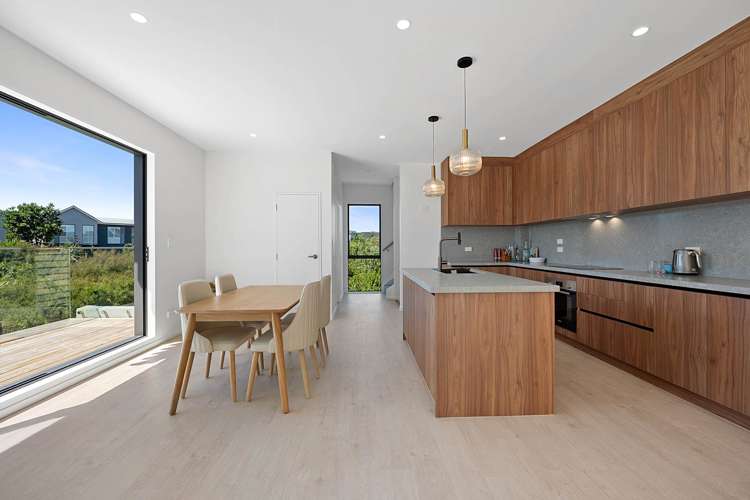 91 Joshua Carder Drive Hobsonville_10