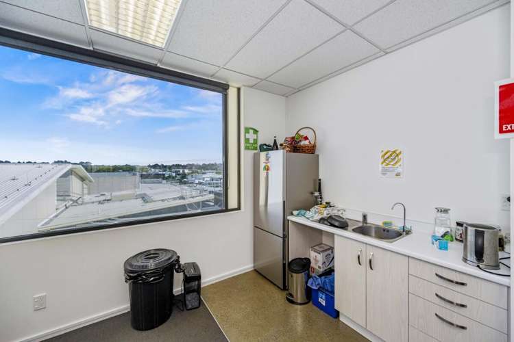 Unit 4, Building H, 4 Orbit Drive Albany_14