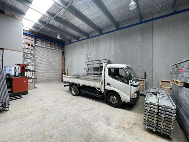 2/52 Keeling Road Henderson_2