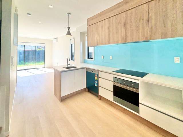 10/113 Moore Street Howick_1