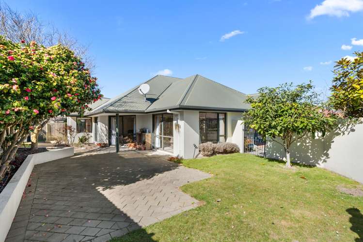 8 Claverley Gard Avonhead_21