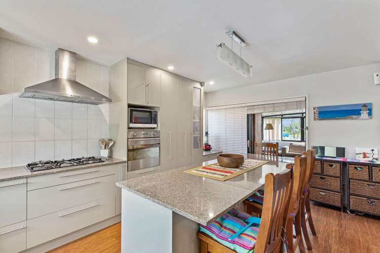 48 Beach Road Te Atatu Peninsula_14