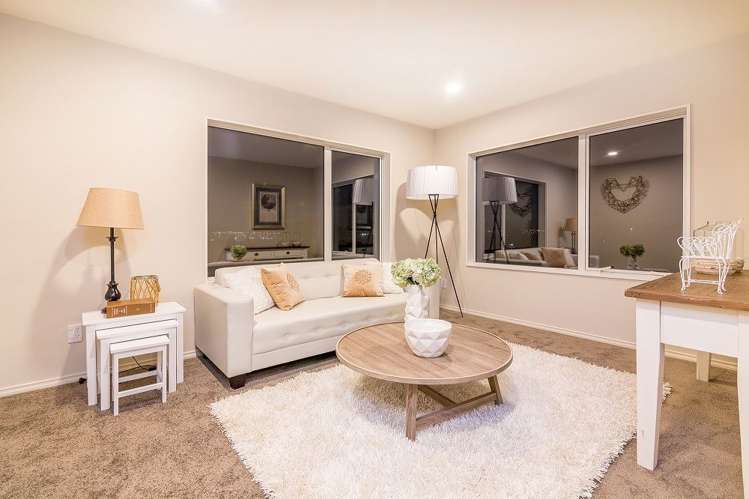 61a Tirimoana Road Te Atatu South_13