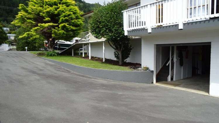 159 Waikawa Road Picton_6