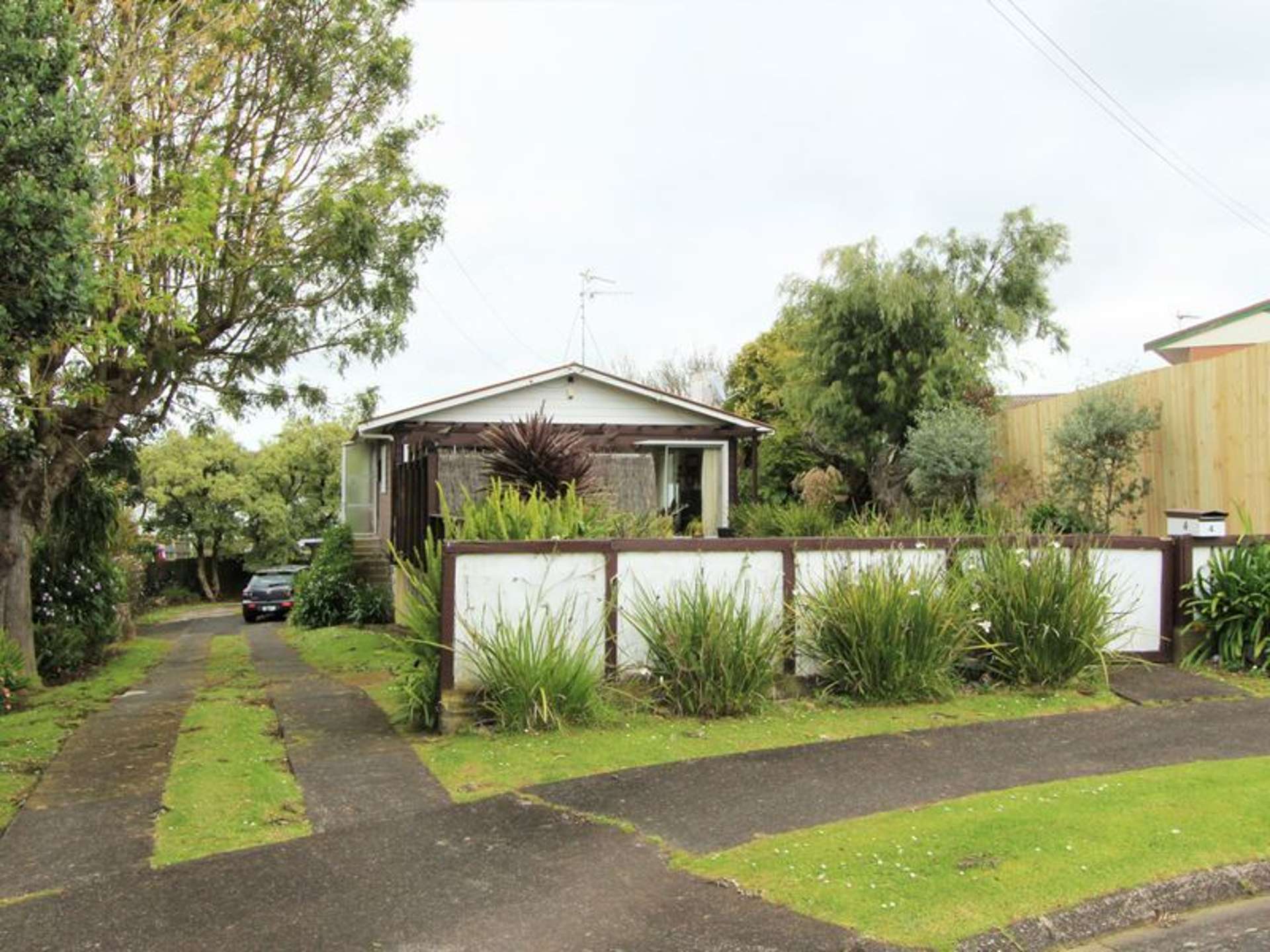 4 Lympne Lane Mangere_0