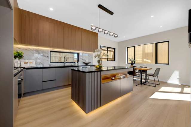Must Sell Freestanding Property – Act Fast!