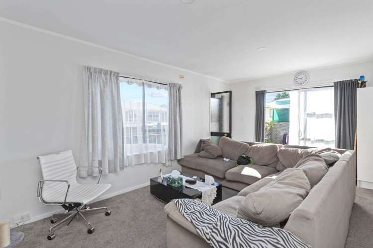 1/1 Taikata Road Te Atatu Peninsula_2