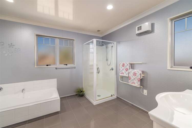 204 Cavendish Road Casebrook_14