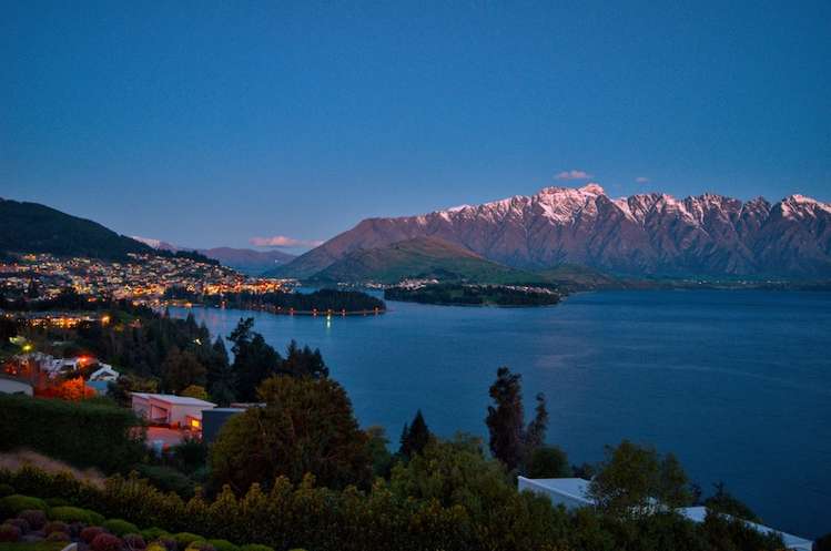 7 Whitbourn Place Fernhill/Sunshine Bay_14