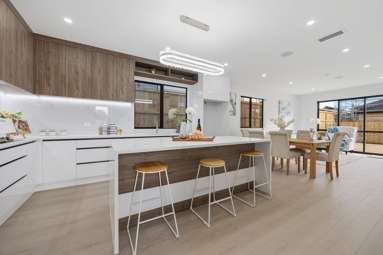 7 Obelus Road_4