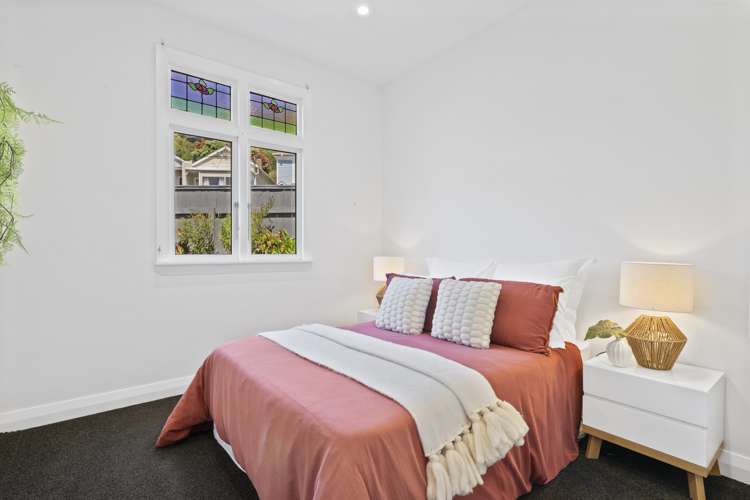 203 Sutherland Road Lyall Bay_9