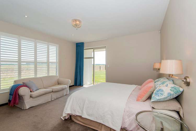 712 Highfield Road Darfield_11