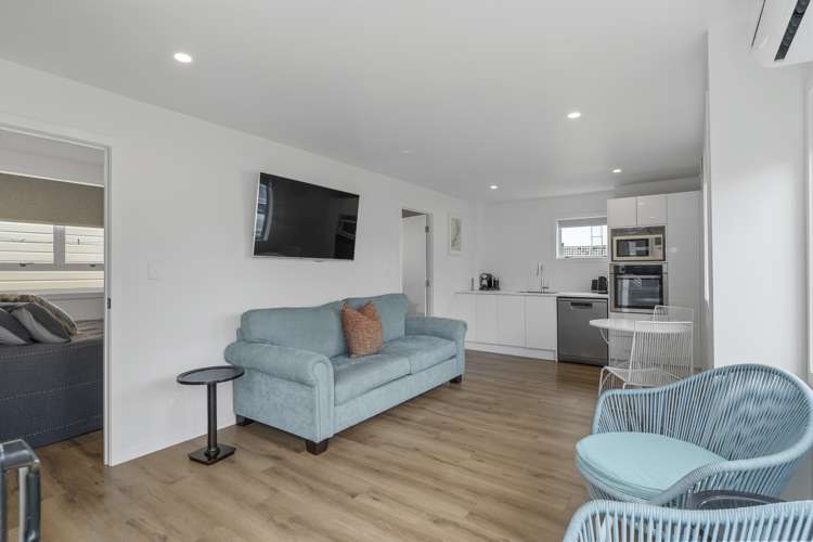 30 Third Avenue Urenui_9