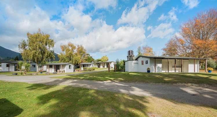 10 Beach Road Picton_21