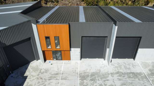 Unit 4/43-45 Thomas Neal Crescent Trentham_2