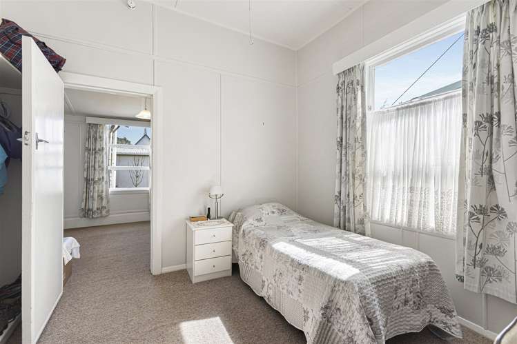 66a and b Peel Street Westport_19