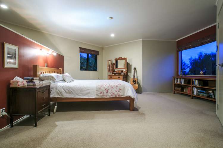 38 Telstar Place Beach Haven_11