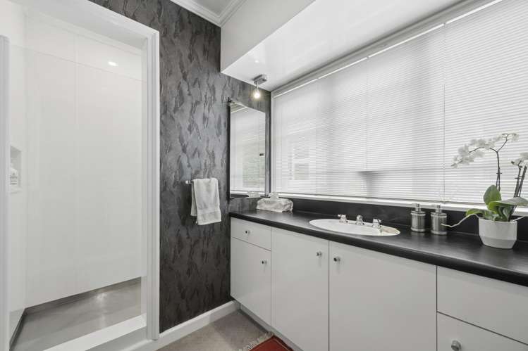 189 York Place Central City_17