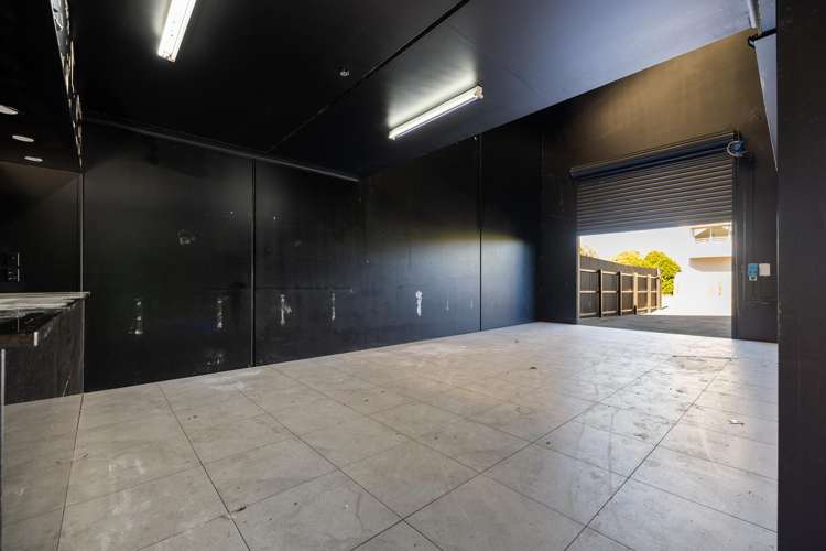 10 Thackers Quay Woolston_5