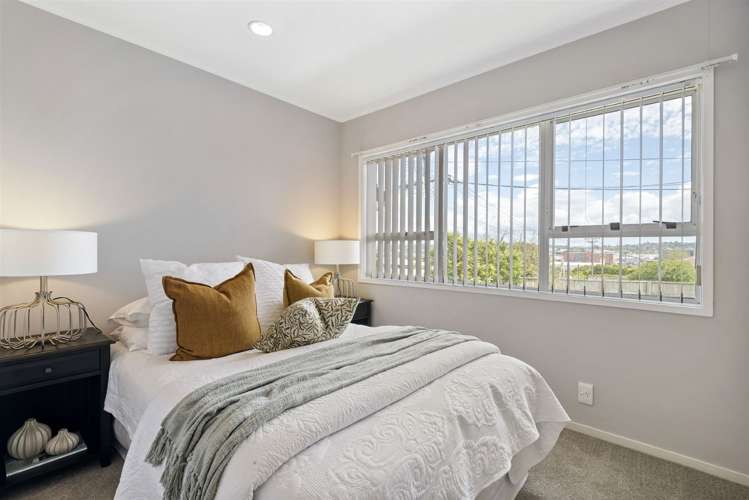 1/5 Tristram Avenue Forrest Hill_12