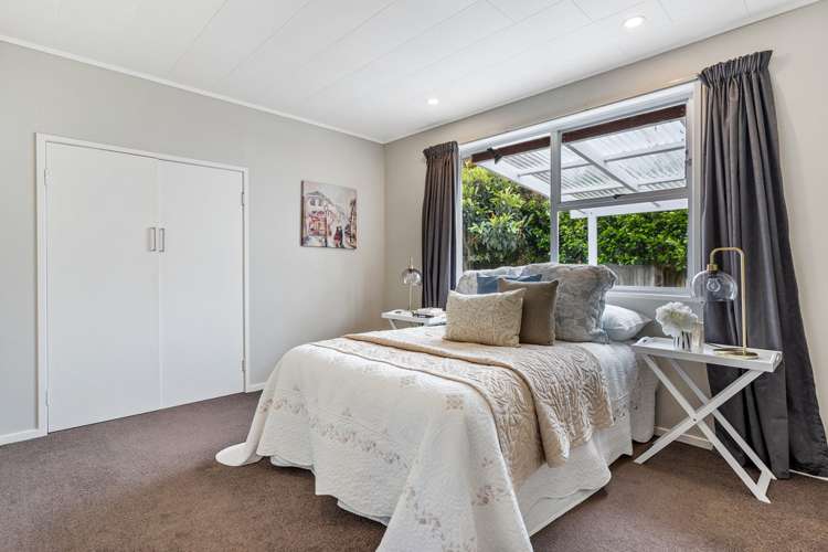 1/7 Studfall Street Pakuranga Heights_13