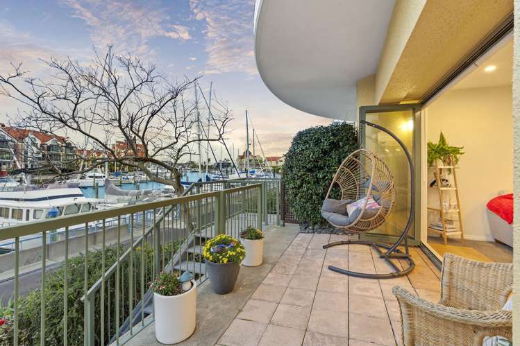 41 Waterside Crescent_1