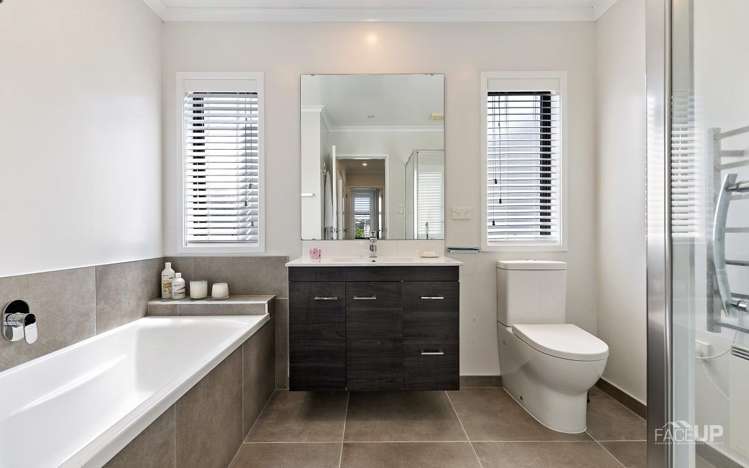 36 Tuatua Road Hobsonville_13