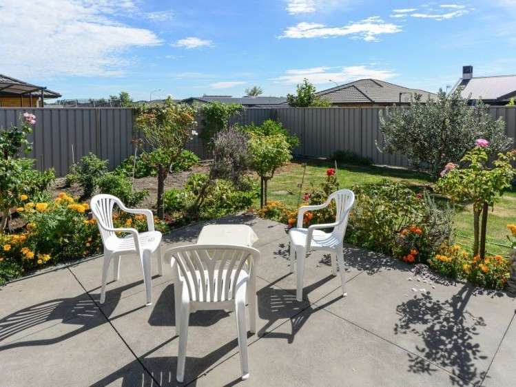 4 Keryn Place Frimley_16